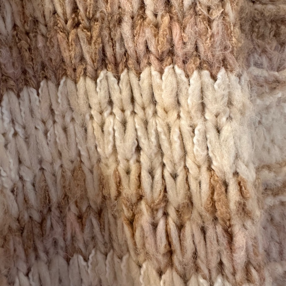 Super‎ soft shrug by American Eagle - Picture 4 of 5